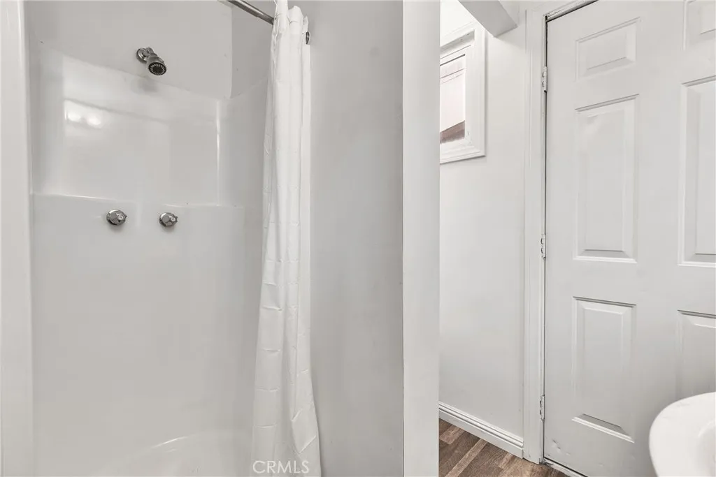 4339 E 1st, East Los Angeles, California 90022 home-pic-15